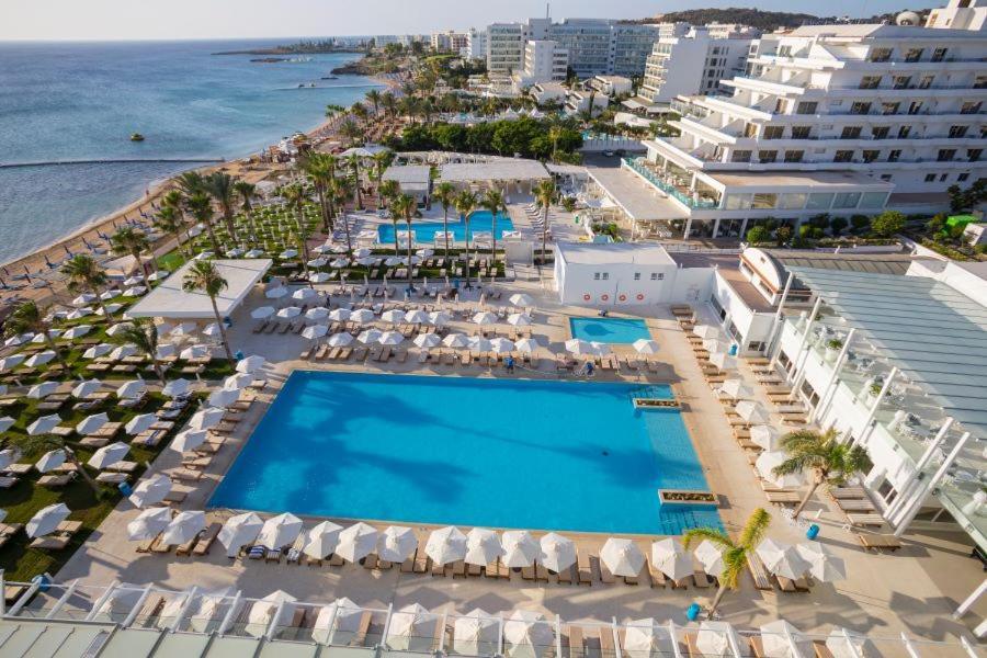 Constantinos The Great Beach Hotel Protaras Buitenkant foto